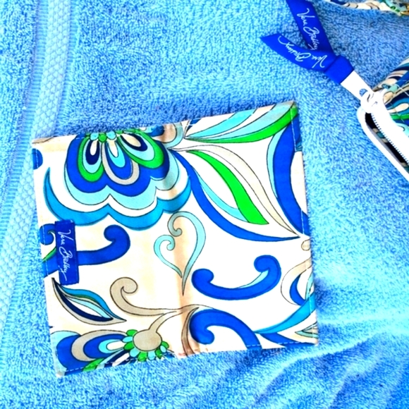 Vera Bradley Credit Card Wristlet & CheckBook Mediterranean Pat. - Picture 4 of 12